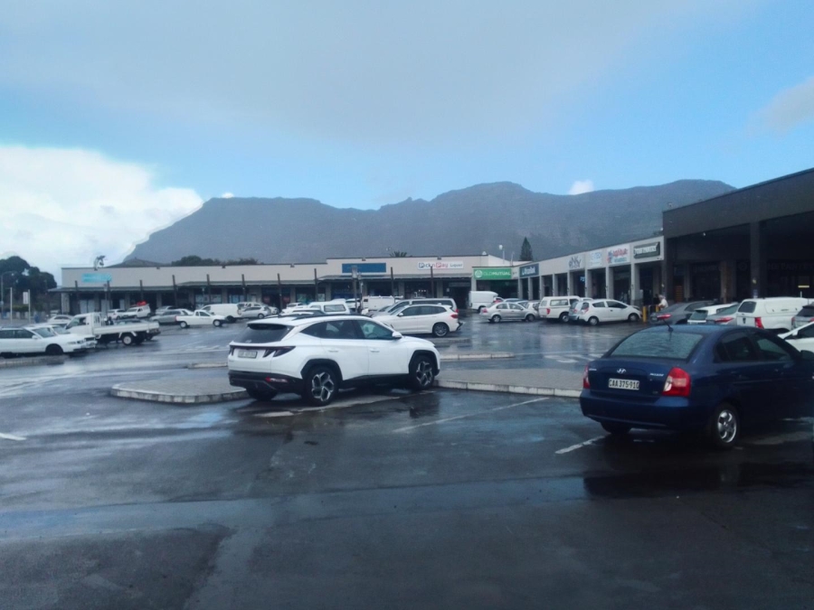 To Let commercial Property for Rent in Kirstenhof Western Cape